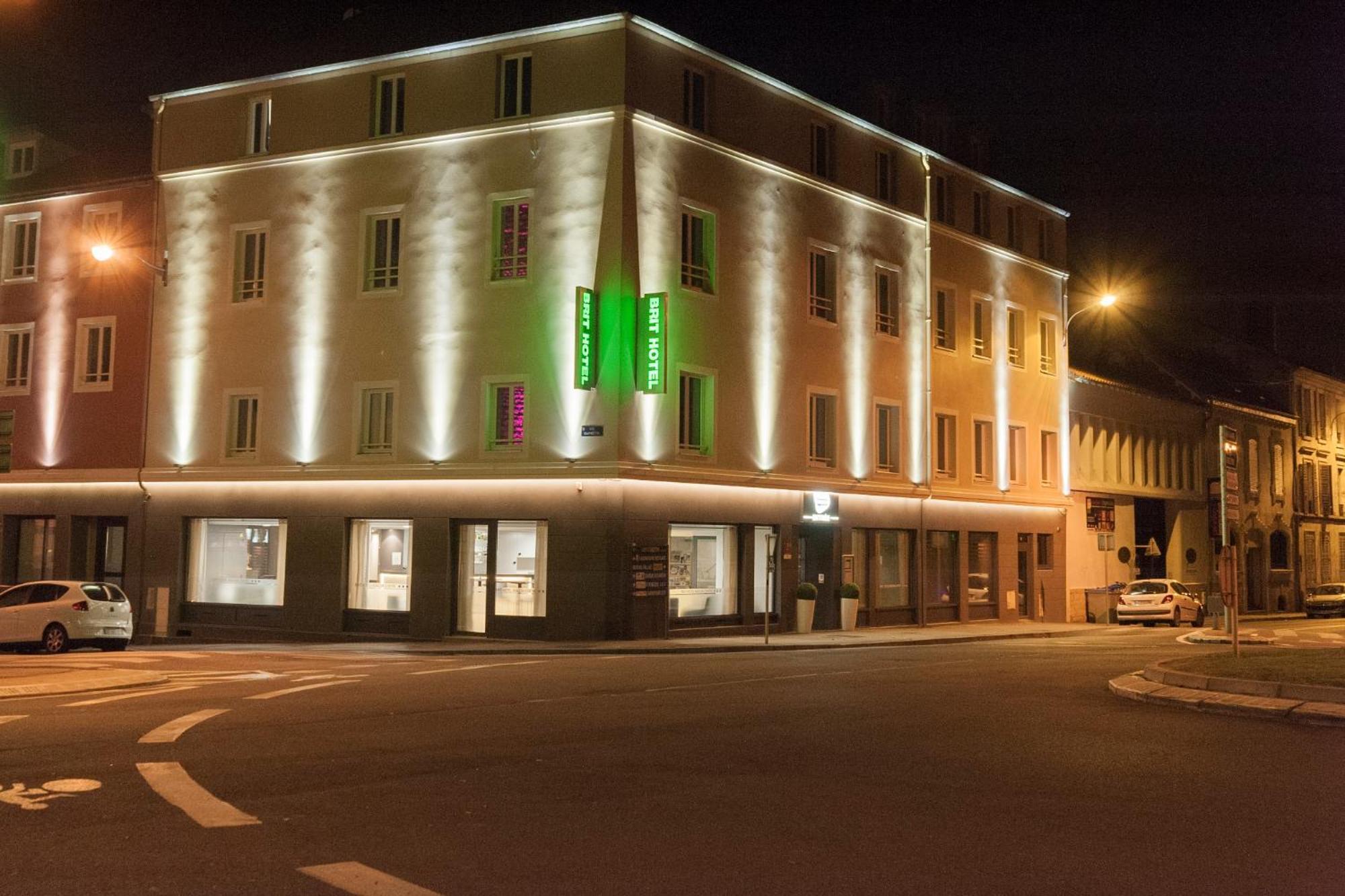 Brit Hotel Macon Centre Gare Exterior photo