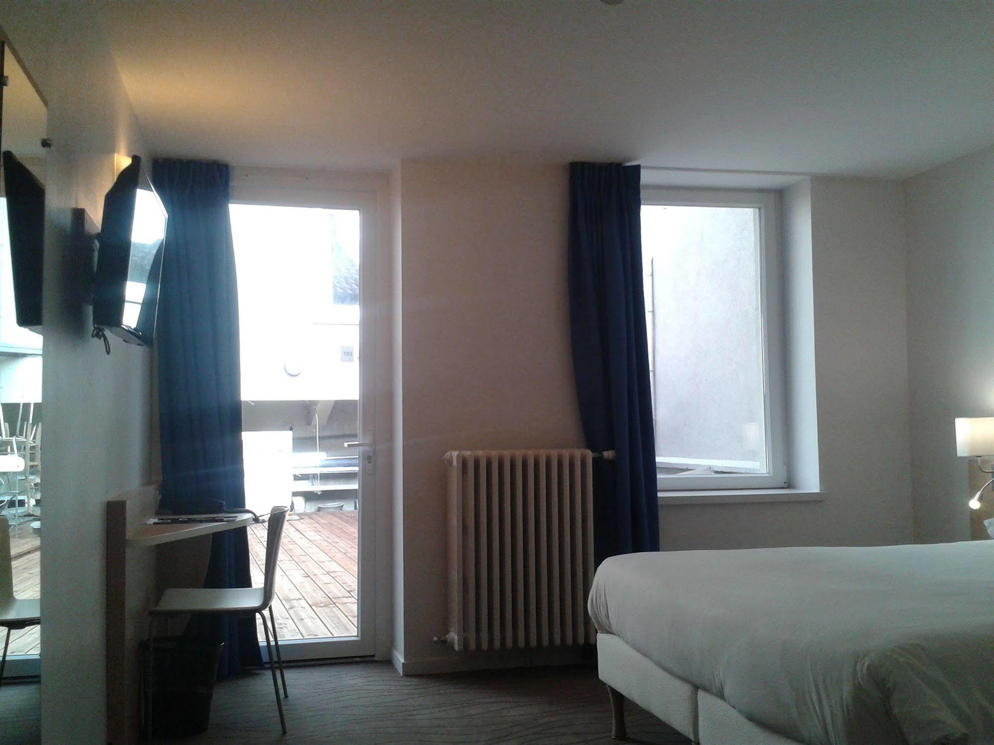 Brit Hotel Macon Centre Gare Exterior photo